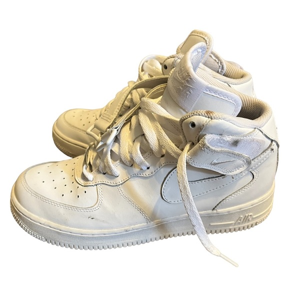 Nike Other - AIR Force 1 Youth Size 7